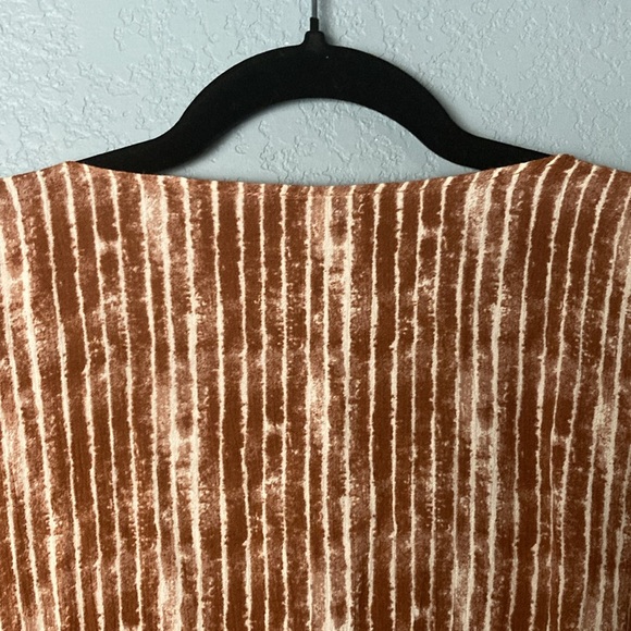 Final Touch Tied Blouse ~ Small ~ Brown and White - Picture 8 of 10